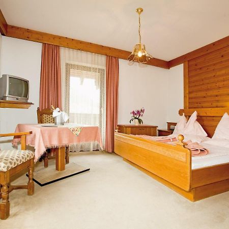 Hotel Bruckerhof à Puchberg am Schneeberg Extérieur photo